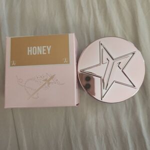 NWT Jeffree Star Magic Star Luminous Setting Powder Color : Honey